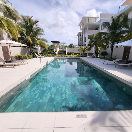Beachwalk Deluxe Apartment - 50 Steps To The Beach Кап Малюро Екстериор снимка