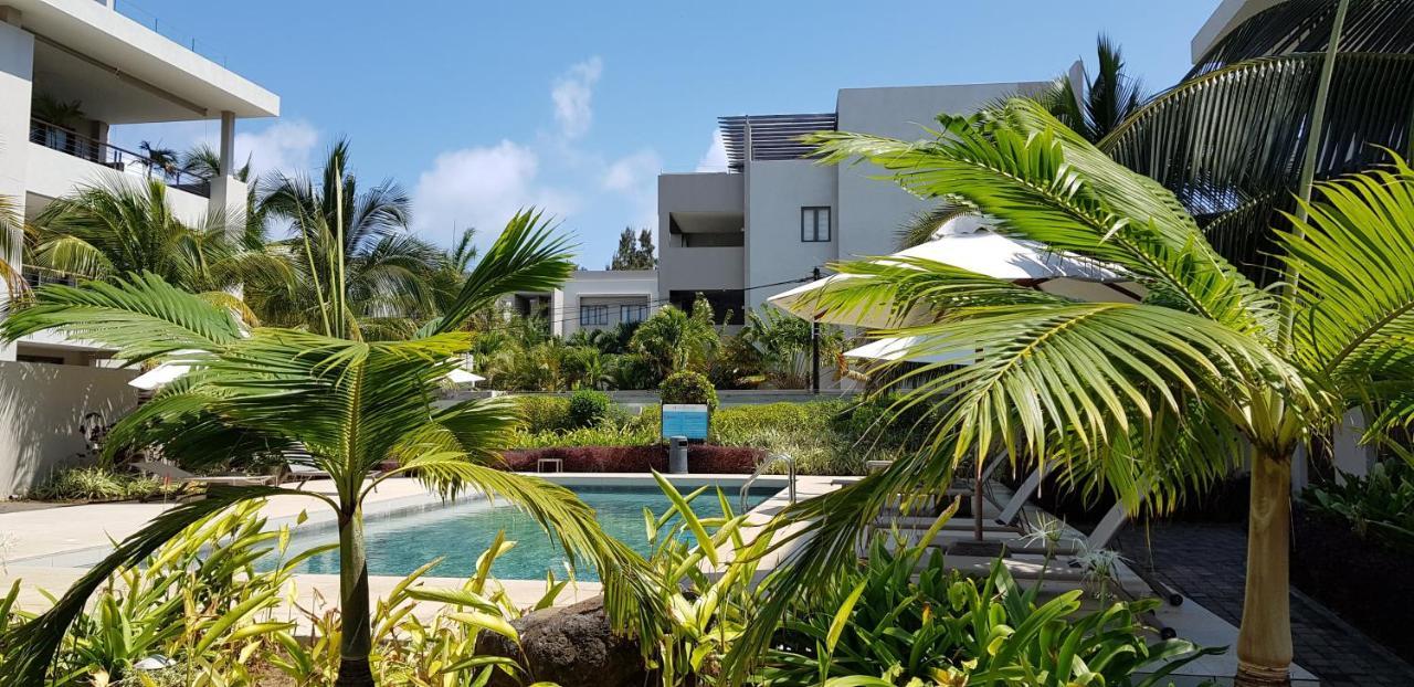 Beachwalk Deluxe Apartment - 50 Steps To The Beach Кап Малюро Екстериор снимка