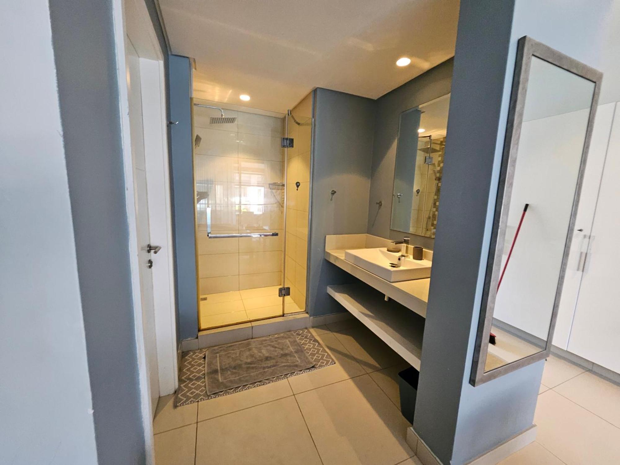 Beachwalk Deluxe Apartment - 50 Steps To The Beach Кап Малюро Екстериор снимка